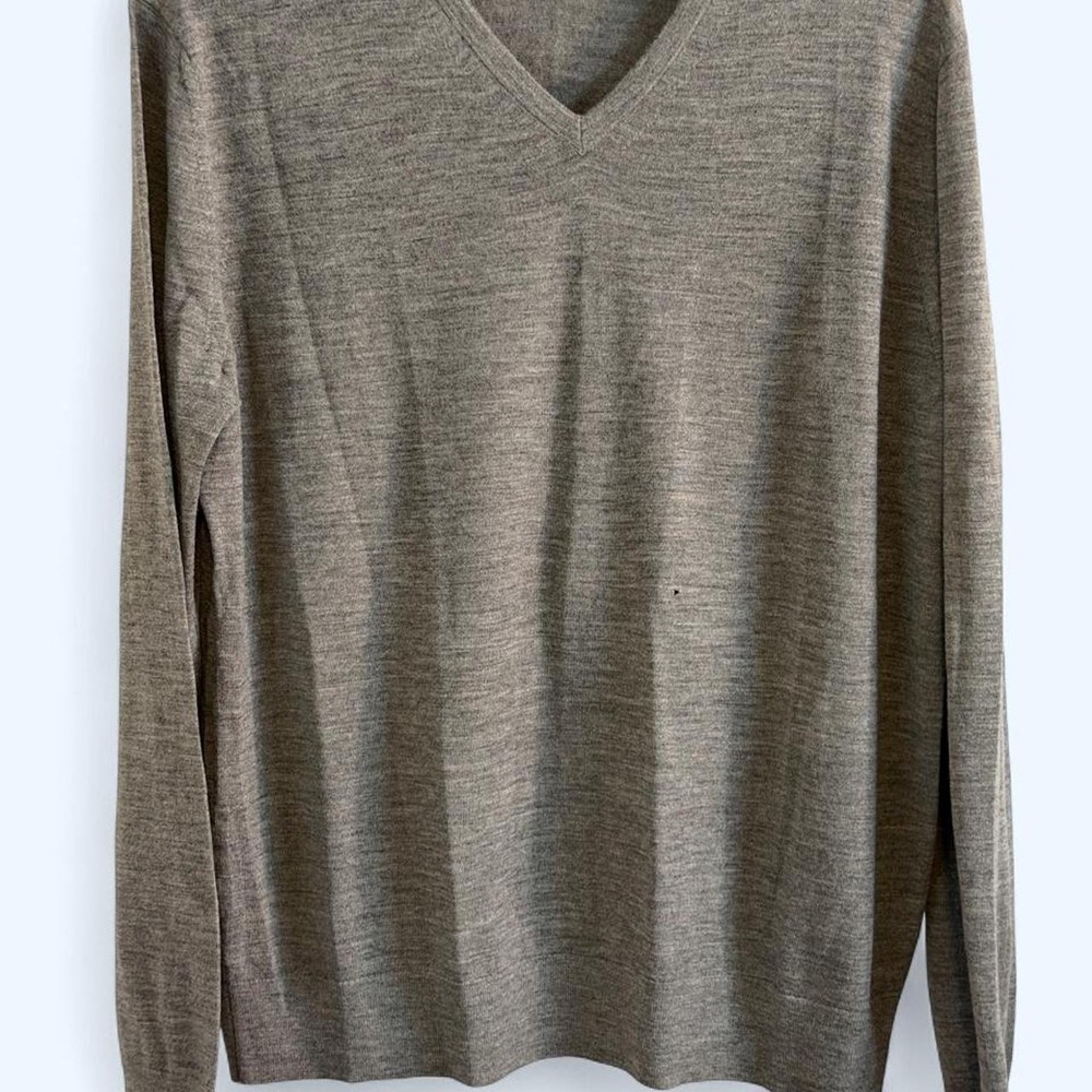 Office Sire Banana Republic Fine Merino Wool V-Neck Sweater Grey Size L
